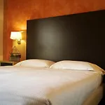 ホテル Park Serena 3*
