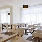 ホテル Park Serena 3*