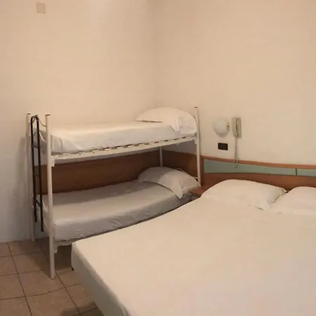 Hotel Park Serena 3*