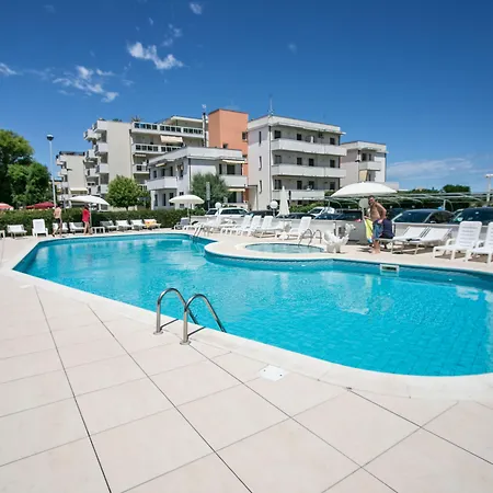 فندق Park Serena Viserbella di Rimini