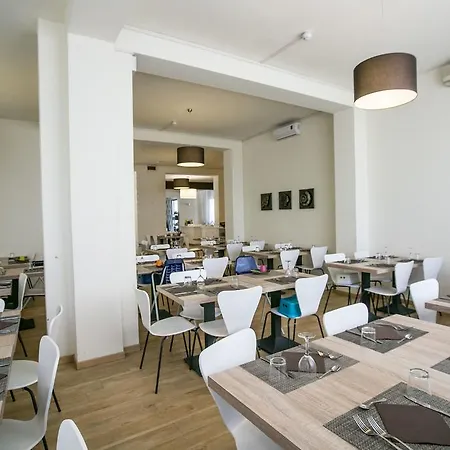 Hotel Park Serena 3*