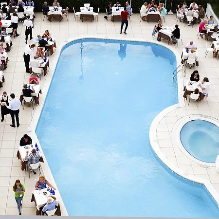 فندق Park Serena 3*